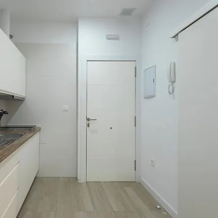 Rose Apartment *
