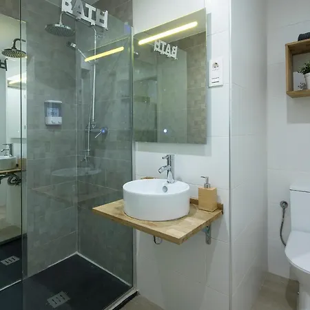 Rose Apartment *